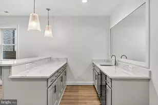 9928 Woodrow St, Vienna, VA 22181 - Photo 84