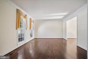 1221 Forestville Dr, Great Falls, VA 22066 - Photo 10