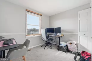 6311 Betsy Ross Ct, Centreville, VA 20121 - Photo 12