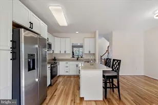 4040 Fairfax Center Hunt Trail, Fairfax, VA 22030 - Photo 16