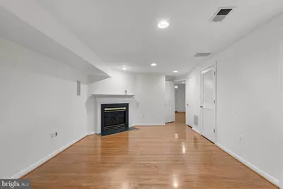 4040 Fairfax Center Hunt Trail, Fairfax, VA 22030 - Photo 6