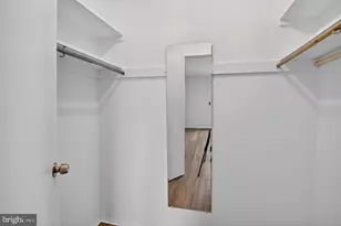 1800 Old Meadow Rd, McLean, VA 22102 - Photo 12