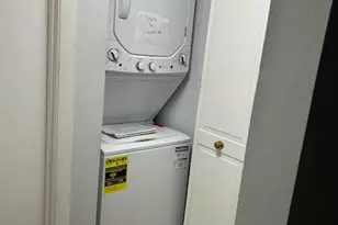 1923 Wilson Ln, McLean, VA 22102 - Photo 10