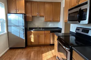 7432 Pohick Rd, Lorton, VA 22079 - Photo 2