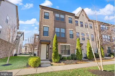 13650 Air and Space Museum Parkway, Herndon, VA 20171 - Photo 1