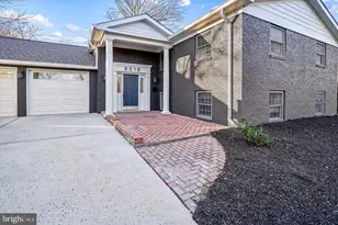 9016 Greylock St, Alexandria, VA 22308 - Photo 2