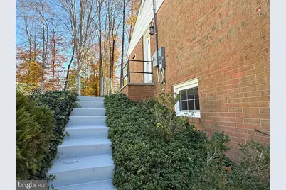 4721 Springbrook Drive, Annandale, VA 22003 - Photo 12