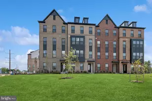 14901 Deco Cir, Chantilly, VA 20151 - Photo 1