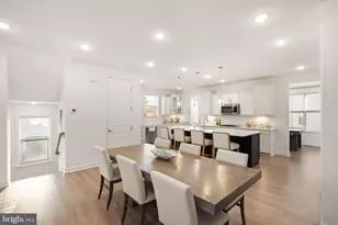 4901 Longmire Wy, Chantilly, VA 20151 - Photo 18