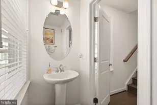 4901 Longmire Wy, Chantilly, VA 20151 - Photo 24