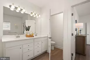 4901 Longmire Wy, Chantilly, VA 20151 - Photo 36