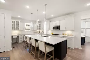 4901 Longmire Wy, Chantilly, VA 20151 - Photo 18