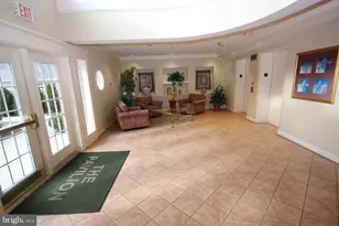 7000 Falls Reach Dr, Falls Church, VA 22043 - Photo 18