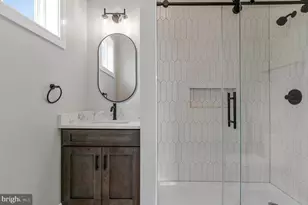 2300 Meridian St, Falls Church, VA 22046 - Photo 20