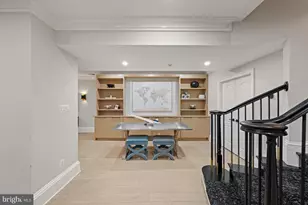 8305 Fox Haven Dr, McLean, VA 22102 - Photo 42