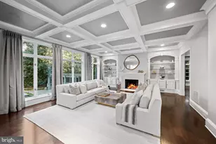 8305 Fox Haven Dr, McLean, VA 22102 - Photo 28