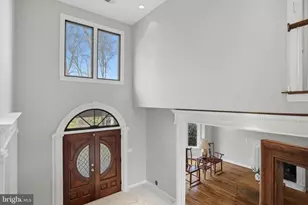 2007 Spring Branch Dr, Vienna, VA 22181 - Photo 46