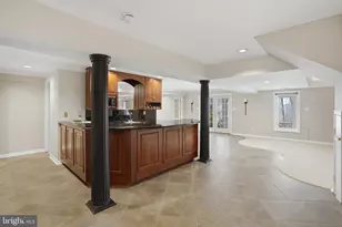 2007 Spring Branch Dr, Vienna, VA 22181 - Photo 58