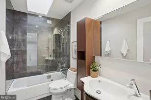 2007 Spring Branch Dr, Vienna, VA 22181 - Photo 50