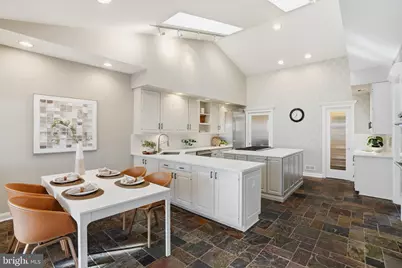 2007 Spring Branch Drive, Vienna, VA 22181 - Photo 22