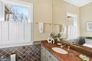 2007 Spring Branch Dr, Vienna, VA 22181 - Photo 36