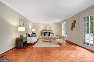 8801 Lynnhurst Dr, Fairfax, VA 22031 - Photo 24