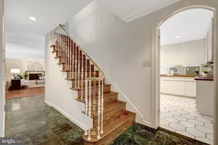 8801 Lynnhurst Dr, Fairfax, VA 22031 - Photo 28