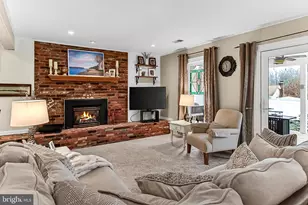 7217 Galgate Dr, Springfield, VA 22153 - Photo 34