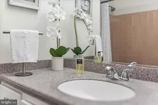 7217 Galgate Dr, Springfield, VA 22153 - Photo 30