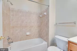 12587 Birkdale Way, Fairfax, VA 22030 - Photo 36