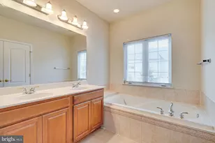 12587 Birkdale Way, Fairfax, VA 22030 - Photo 28