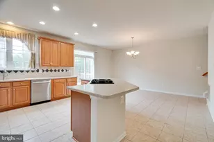 12587 Birkdale Way, Fairfax, VA 22030 - Photo 16