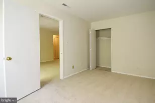 3302 Woodburn Village Dr, Annandale, VA 22003 - Photo 12