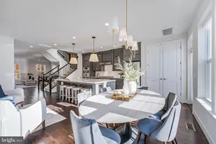 11695 Sunrise Square Pl, Reston, VA 20191 - Photo 24