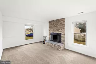 12807 Scranton Ct, Herndon, VA 20170 - Photo 14