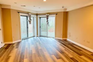 10701 Sycamore Springs Ln, Great Falls, VA 22066 - Photo 20