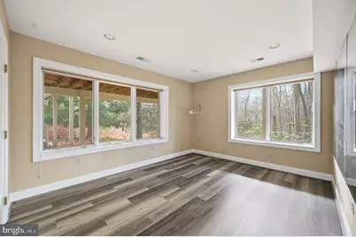 10701 Sycamore Springs Lane, Great Falls, VA 22066 - Photo 46