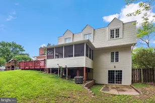 8916 Arley Dr, Springfield, VA 22153 - Photo 40