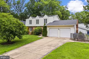 8916 Arley Dr, Springfield, VA 22153 - Photo 2