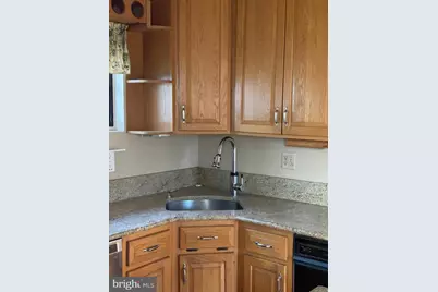 8415 Spicewood Court, Annandale, VA 22003 - Photo 12