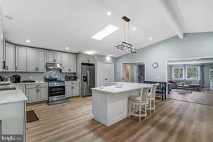 7727 Kalorama Rd, Annandale, VA 22003 - Photo 30