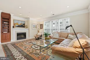 2905 Saintsbury Plaza, Fairfax, VA 22031 - Photo 4