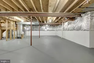 8607 Cherry Dr, Fairfax, VA 22031 - Photo 60