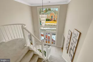 8607 Cherry Dr, Fairfax, VA 22031 - Photo 14