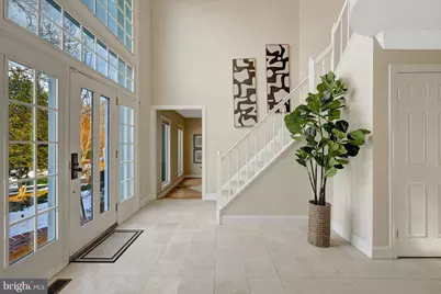 8607 Cherry Drive, Fairfax, VA 22031 - Photo 12