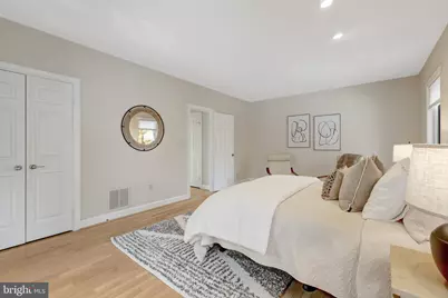 8607 Cherry Drive, Fairfax, VA 22031 - Photo 40