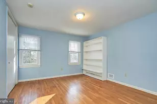 11312 Myrtle Ln, Reston, VA 20191 - Photo 18