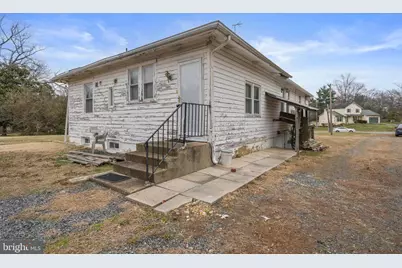 8208 Mount Vernon Highway, Alexandria, VA 22309 - Photo 12