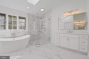 9927 Miles Stone Ct, Vienna, VA 22181 - Photo 32