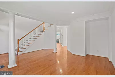 9927 Miles Stone Court, Vienna, VA 22181 - Photo 18